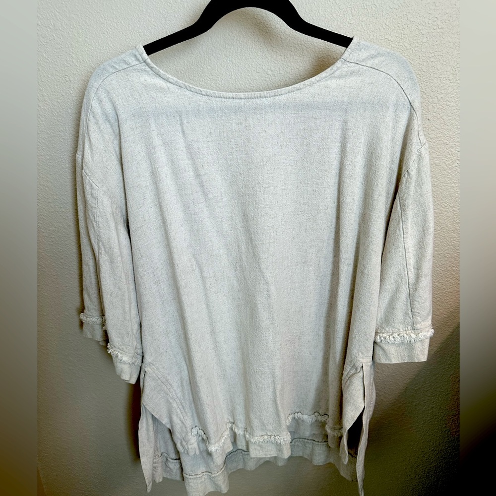 Umgee XL heavy linen and cotton tunic.